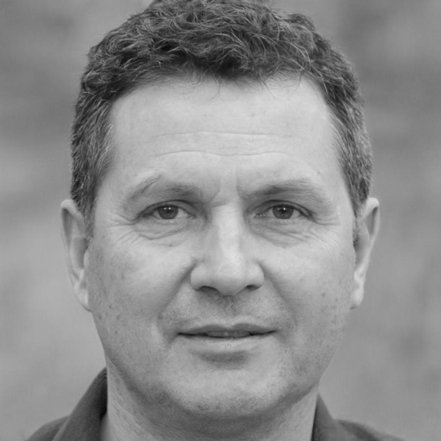 Desmond Thackeray portrait